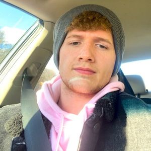 Meet your Posher, Skylar